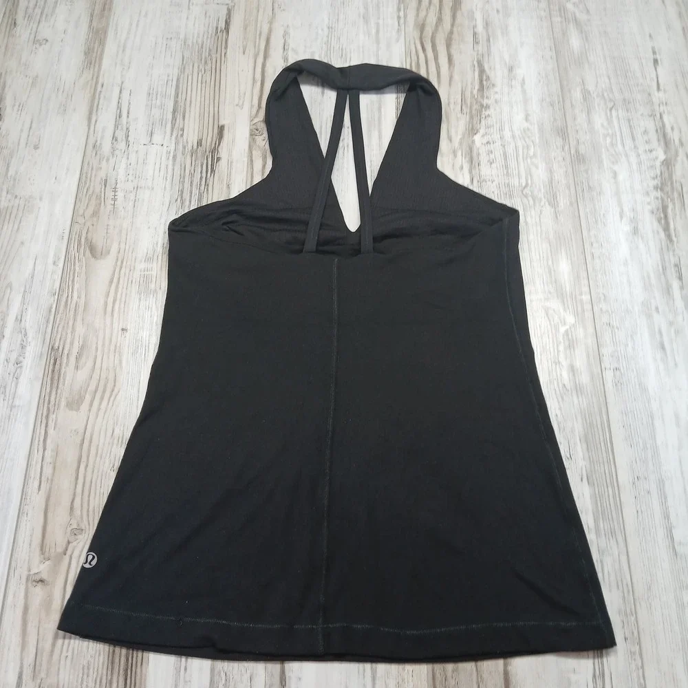 Lululemon Black Strappy Halter Racerback Yoga Tank Top with Built-in Bra Size 8
